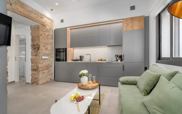 Green Blue Castella Luxury Suites Saronic Pearl