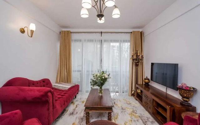 Lux Suites Sandalwood Gardens Apartments