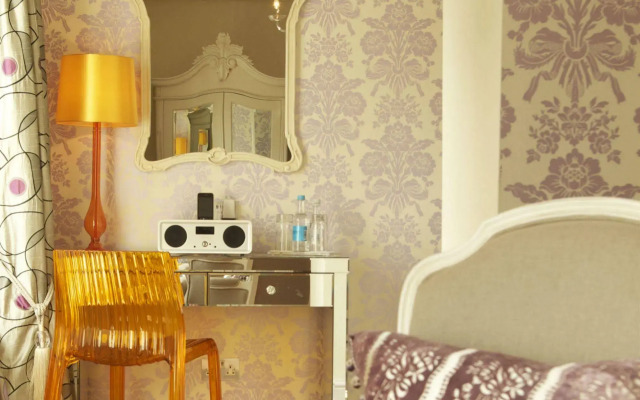The Angel Hotel