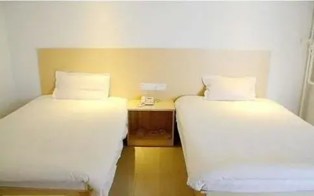 Ruyijia Business Hotel