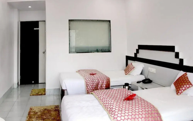 Oyo 1959 Hotel Raj