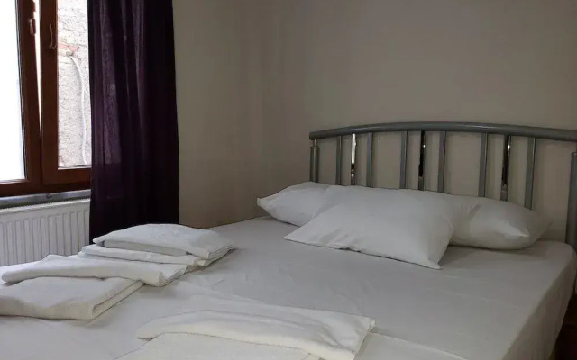 Ottoman Apart