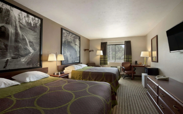 Super 8 by Wyndham Fremont NE