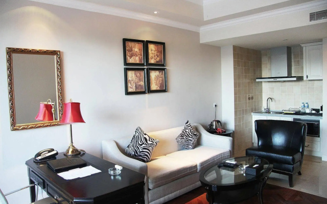 Отель Sanya Yalong Bay Sintra Suites