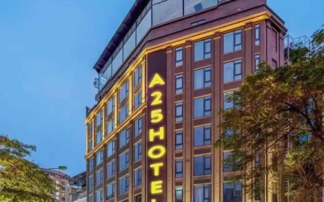 A25 Premium Hotel - 31 Trương Công Giai