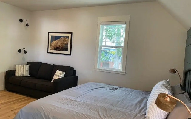 Eastside Guesthouse