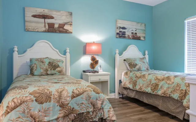 Admirals Quarters #1408