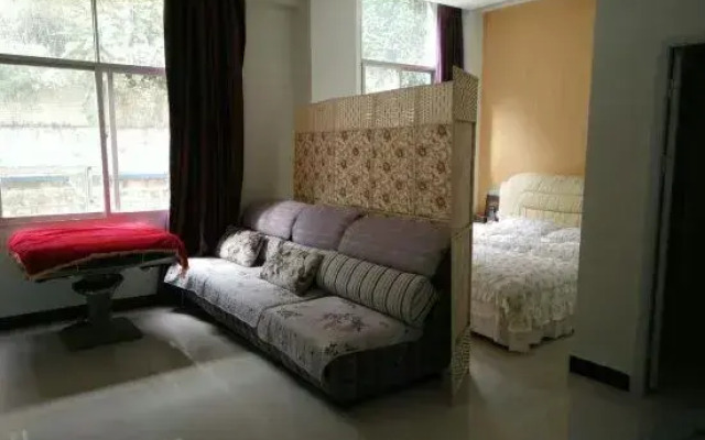 Yajing Theme Hotel