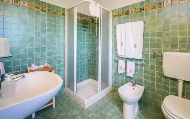Spacious Villa in Marradi with Swimming Pool