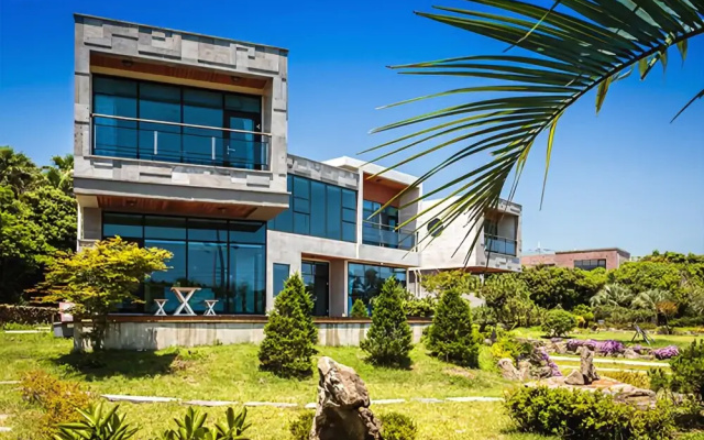 Seogwipo Co Beach Familia Pension