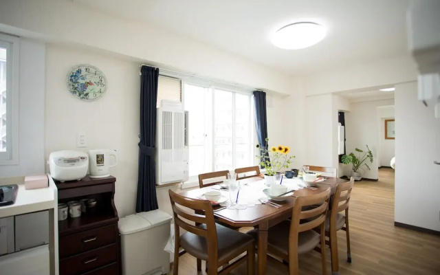 HDO Frontier 24 - Deluxe Apartment 701