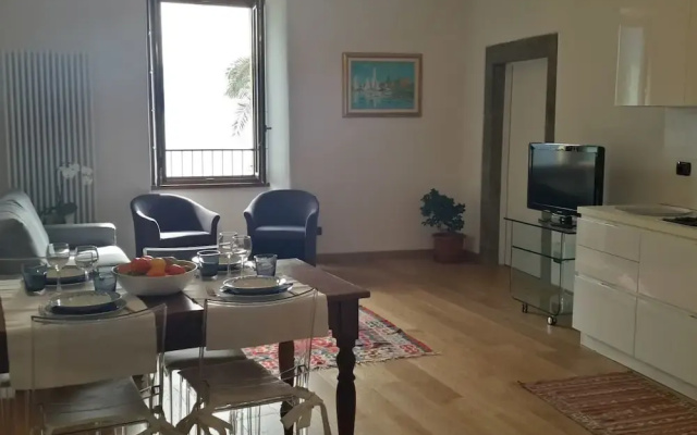 IseoLakeRental - Borgo Lago