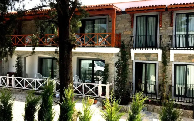 Mausolos Beach Hotel