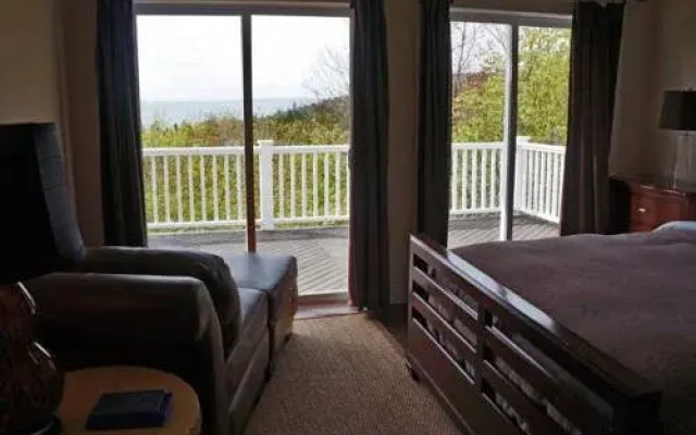 The Doctor's House Inn & Spa