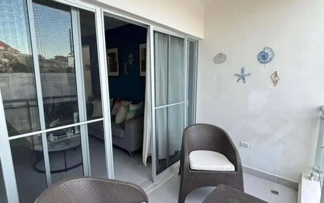 Modern 2BR Escape White Sands Beach Access