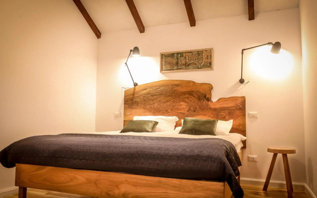 Elma Guesthouse