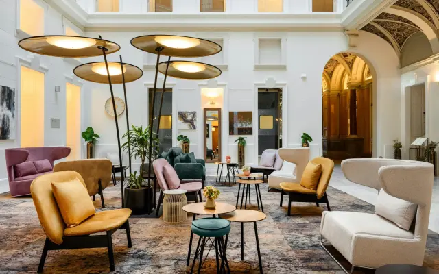Hotel Moments Budapest