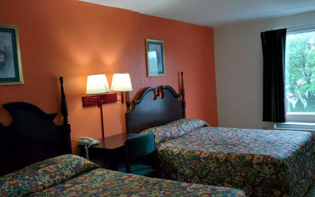 President Inn & Suites
