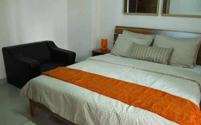 UTD 8 Hotel & Residence