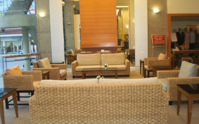 Lanna Palace 2004 Hotel