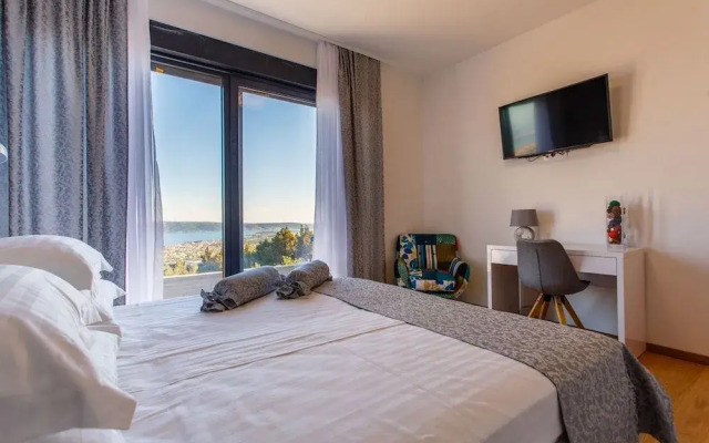 Luxury Villa Grand View