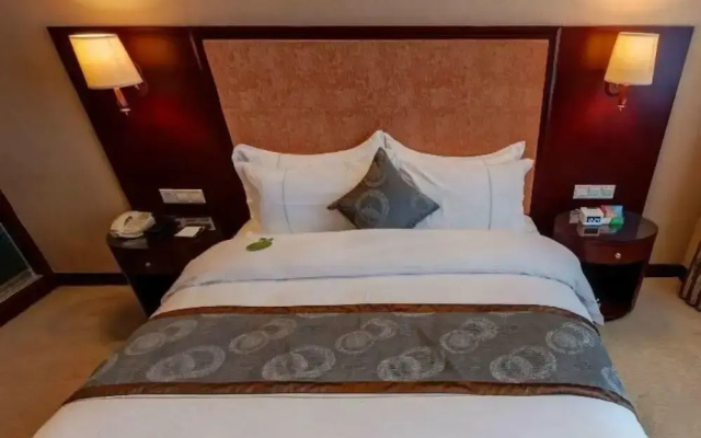 Shenzhen Donghua Jiayue Hotel