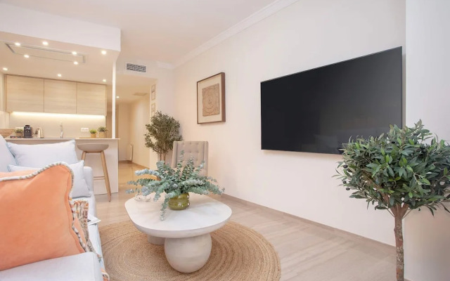 Bright 3bdroom Apartment in Granada Recogidas III
