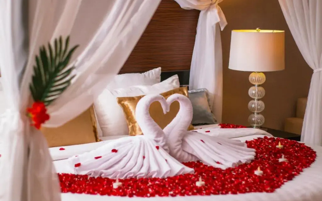 Raintree Boutique Villa & Gallery