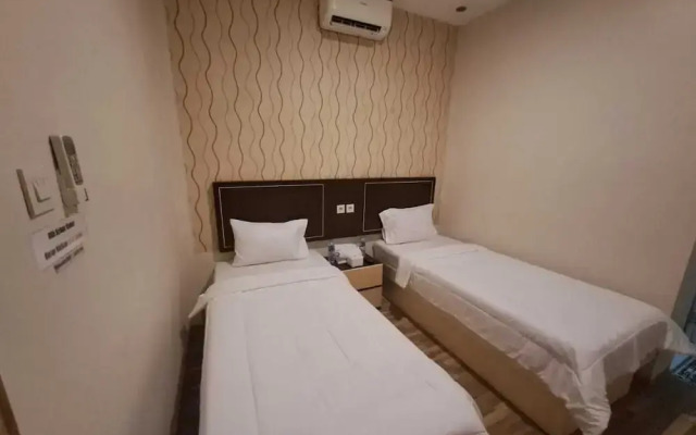 OYO 92944 Luna Guest House