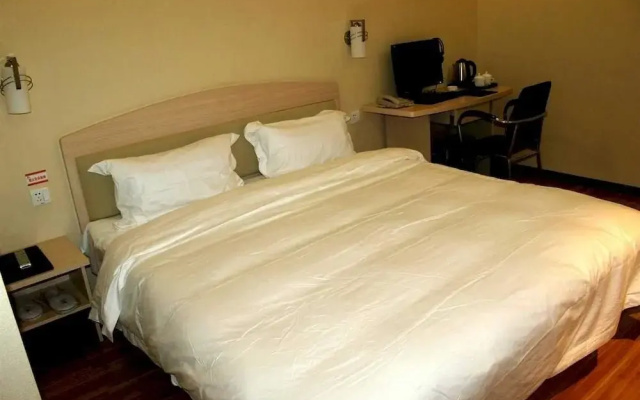 Yiyi Hot Business Hotel