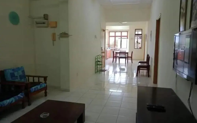 OYO 90419 Sahar Guesthouse