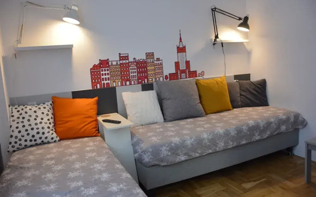 Labo Apartment Metro Plocka