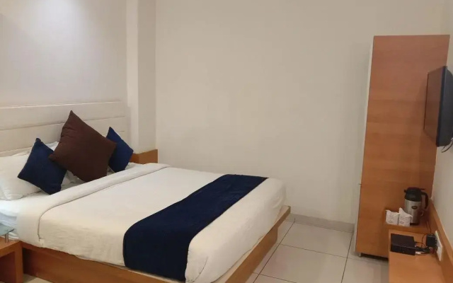 OYO Premium Ashram Road II