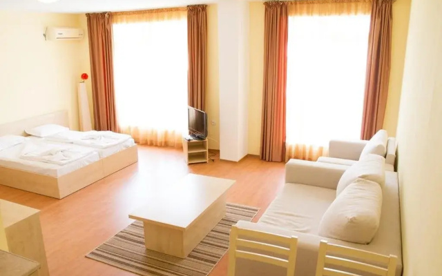 Hotel Anixy