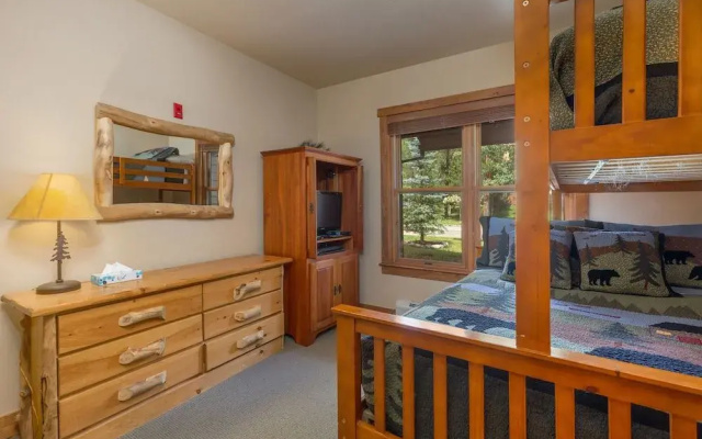 Red Hawk Townhome #2340 - 2 Br Townhouse