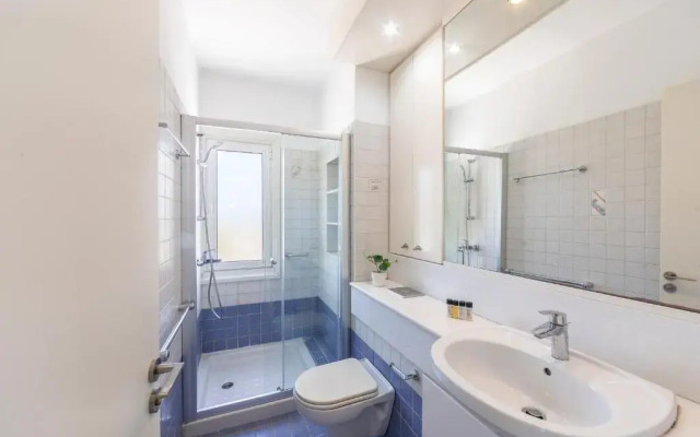 Protaras Seafront Villa Violetta