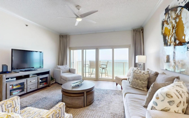 Beach Manor 0908