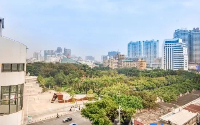 Guangyuezhen Hotel (Beihai Beibuwan Square Old Street)