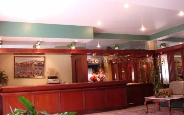 Hotel San Juan II