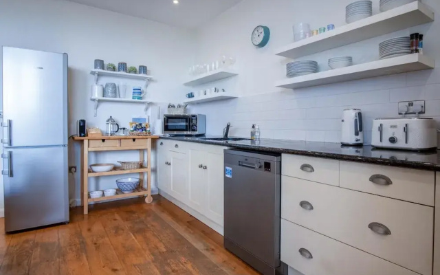Ty Gwawr - 3 Bedroom Apt - Bayview Oxwich