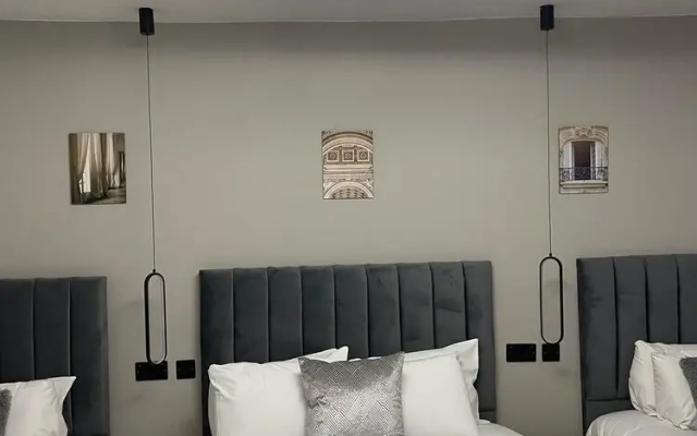 Luis Apartments in Leeds