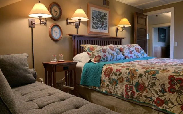 Kangaroo House B&B on Orcas Island