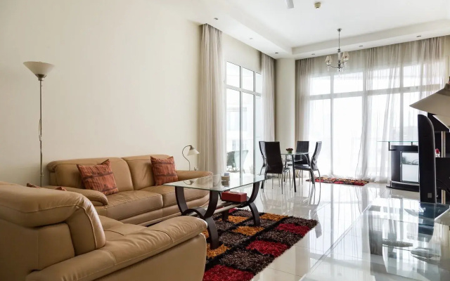 Water views from deluxe apartment in Dubai Marina
