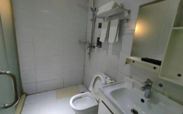 Molly Hotel (Zhengzhou Zhacheng Subway Station Branch)
