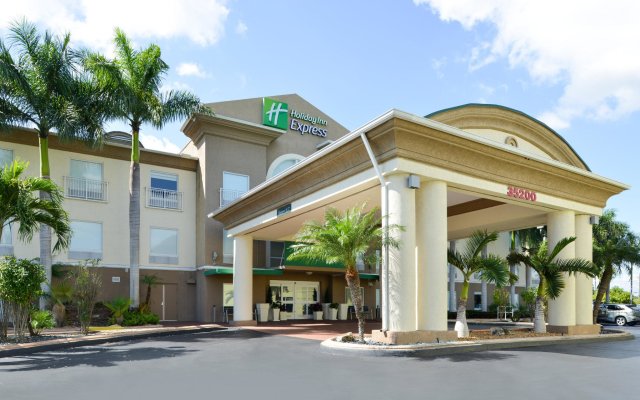 Holiday Inn Express & Suites Florida City, an IHG Hotel in Naranja, United States of America from 98$, photos, reviews - zenhotels.com hotel front