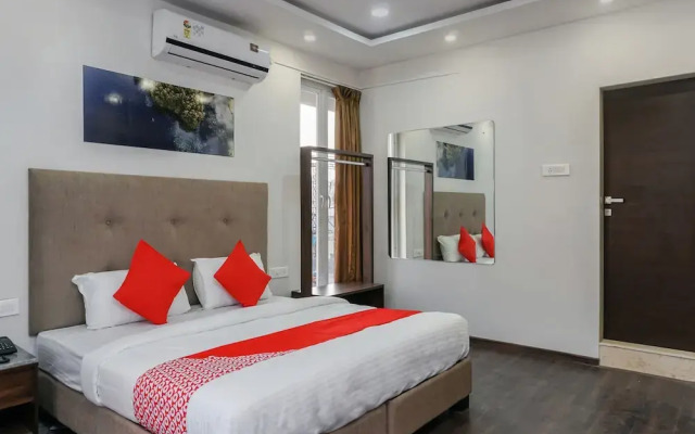 OYO 16832 I Suites
