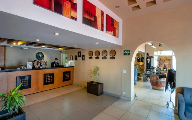Hotel Cortez Baja Inn – Ensenada