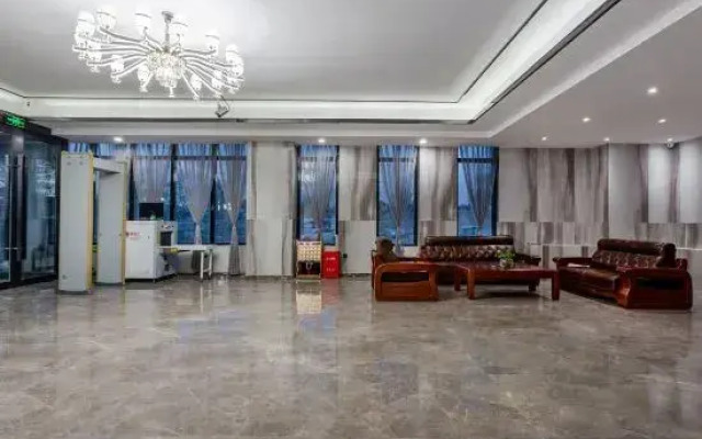 Alashankou Star Star Boutique Hotel