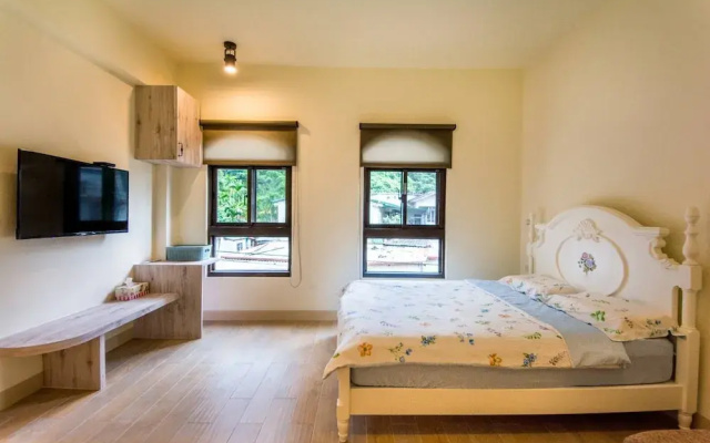 Water 46 Homestay