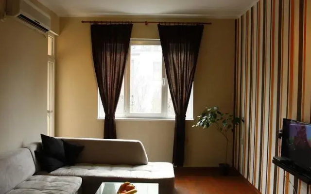 Sofia Suite
